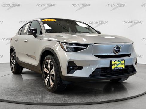 Used 2023 Volvo C40 P8 Recharge Plus AWD/4WD image 3