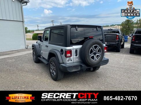 Used 2023 Jeep Wrangler Sport AWD/4WD image 7