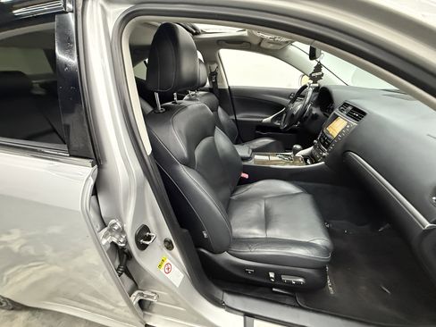Used 2011 Lexus IS 350 AWD w/ Luxury Plus Value Edition image 23