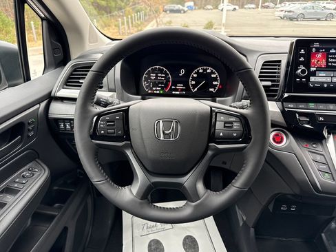 New 2026 Honda Odyssey EX-L image 16