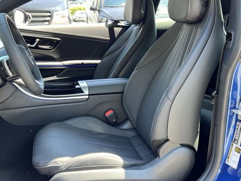 New 2025 Mercedes-Benz CLE 300 4MATIC Coupe image 11