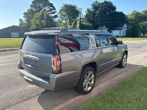 Used 2018 GMC Yukon XL Denali w/ Denali Ultimate Package AWD/4WD image 7