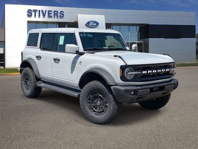 New 2026 Ford Bronco Outer Banks w/ Sasquatch Package