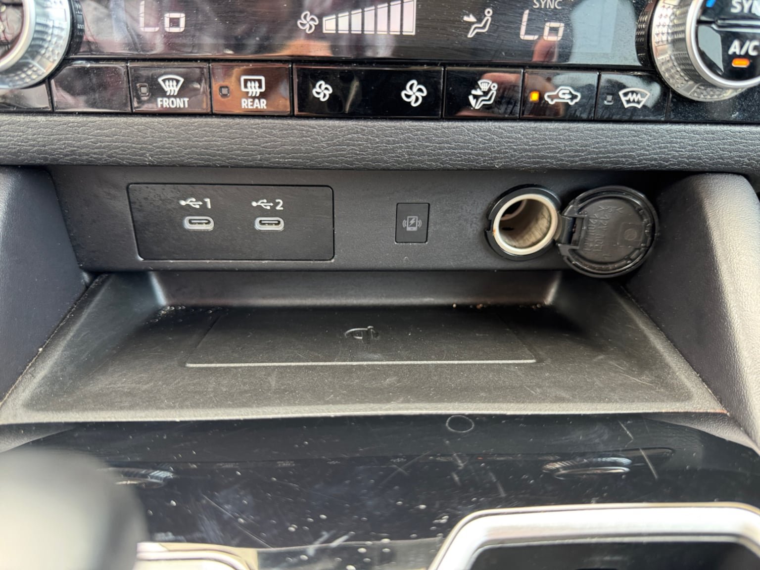 Used 2025 Mitsubishi Outlander SE AWD/4WD image 22