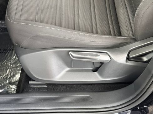 Used 2023 Volkswagen Tiguan S FWD image 24