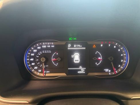 Used 2024 Hyundai Tucson SE AWD/4WD image 7