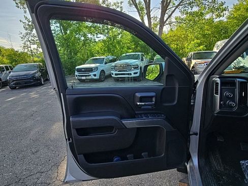 Used 2016 Chevrolet Silverado 1500 LT w/ All Star Edition AWD/4WD image 19