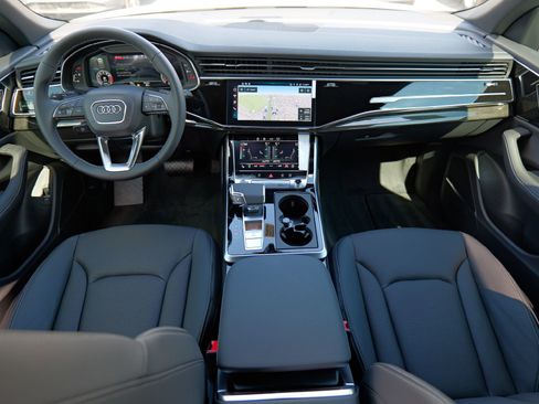 New 2025 Audi Q8 Premium Plus image 37
