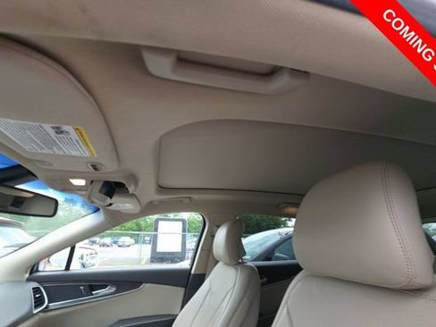 Used 2017 Lincoln MKX Reserve w/ Lincoln MKX Climate Package AWD/4WD image 8