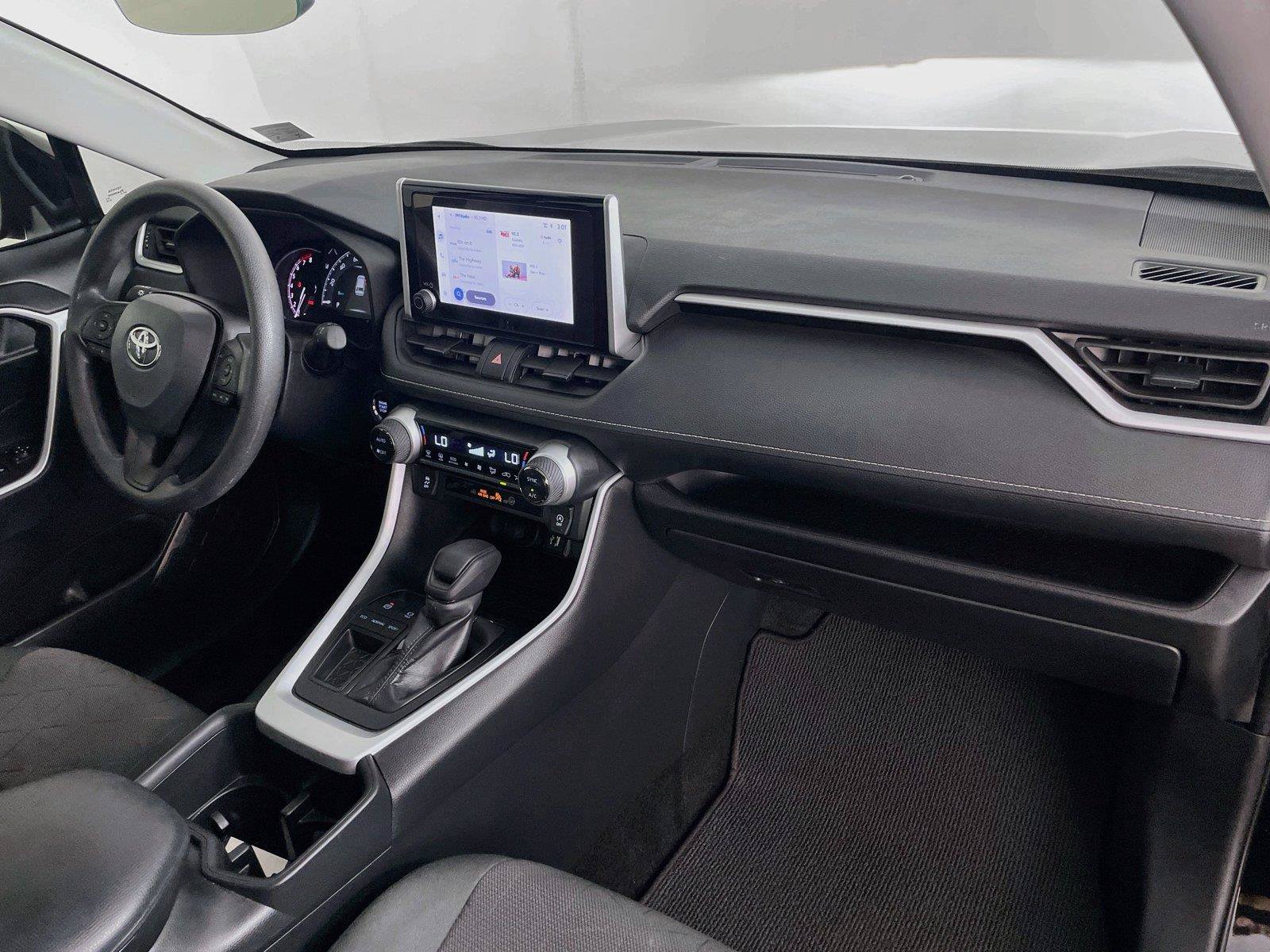 Used 2024 Toyota RAV4 XLE w/ Convenience Package FWD image 29