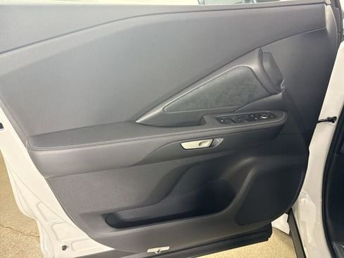 New 2026 Lexus TX 500h AWD image 18