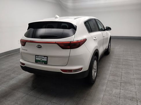 Used 2017 Kia Sportage LX AWD/4WD image 9