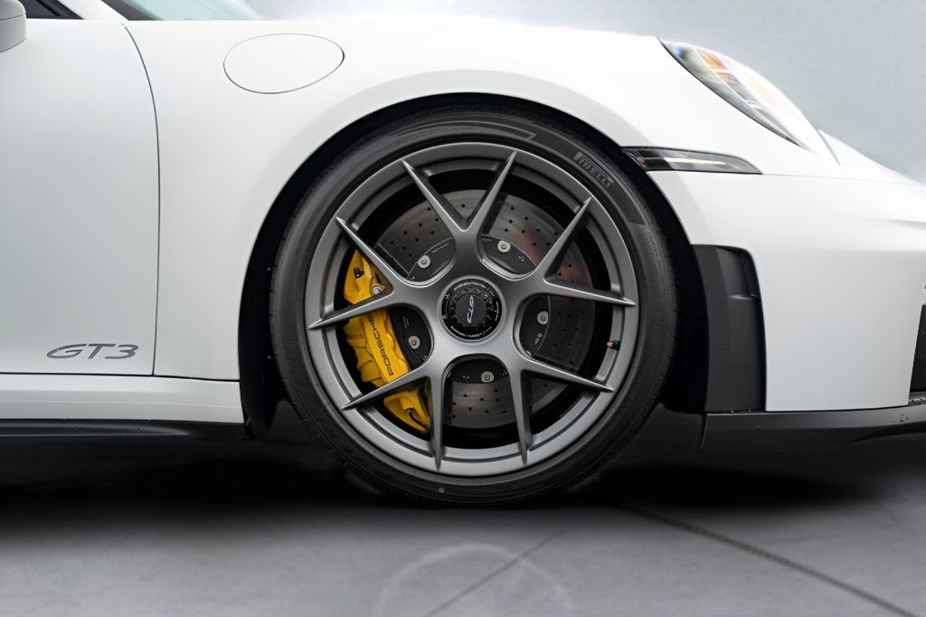 Used 2026 Porsche 911 GT3 RWD image 24