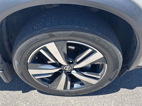 Used 2021 Nissan Rogue SL AWD/4WD image 16