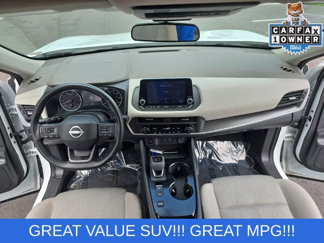 Used 2025 Nissan Rogue SV FWD image 16
