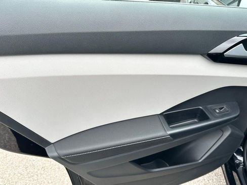 New 2026 Volkswagen Taos S FWD image 21