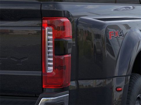 New 2026 Ford F350 XLT w/ XLT Premium Package image 21