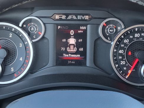 New 2026 RAM 2500 Big Horn AWD/4WD image 10