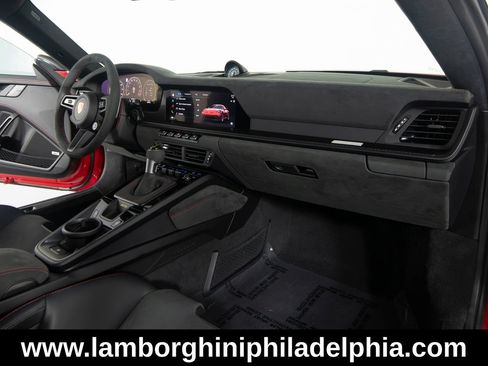 Used 2026 Porsche 911 GT3 RWD image 32