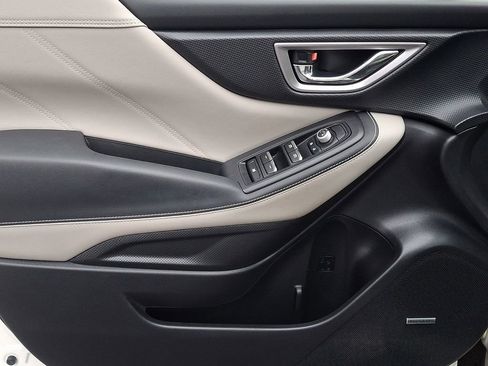 Used 2022 Subaru Forester Limited image 13