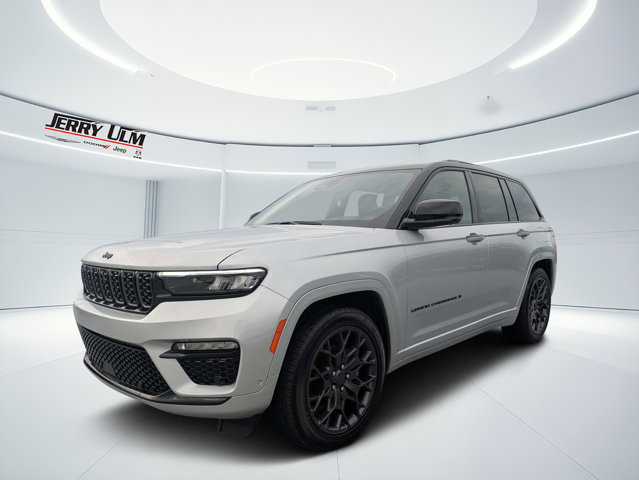 Certified 2025 Jeep Grand Cherokee Summit w/ Obsidian Package AWD/4WD image 7