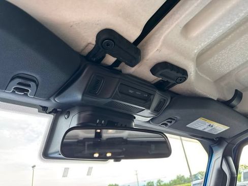 Used 2025 Jeep Wrangler Unlimited Sahara AWD/4WD image 38