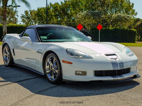 Used 2013 Chevrolet Corvette Grand Sport w/ 4LT Preferred Equipment Group image 16