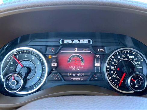 Used 2021 RAM 2500 Laramie AWD/4WD image 25