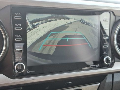 Certified 2020 Toyota Tacoma SR5 w/ SR5 Appearance Package (SM) image 20