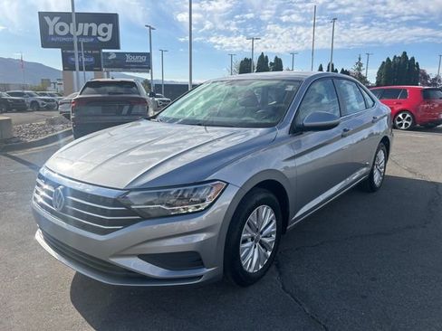 Used 2020 Volkswagen Jetta S image 7