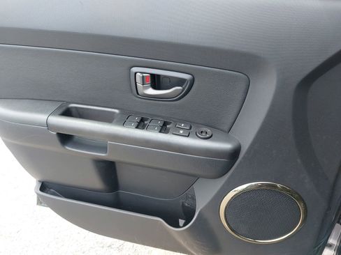 Used 2011 Kia Soul + image 29