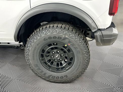 New 2026 Ford Bronco Big Bend w/ Black Diamond Package AWD/4WD image 15