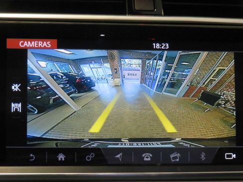 Used 2020 Land Rover Range Rover Evoque SE AWD/4WD image 38