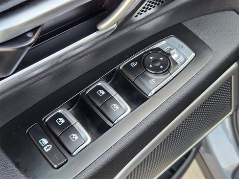 Used 2023 Kia Telluride EX X-Line image 12