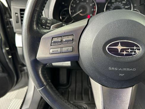 Used 2010 Subaru Outback 2.5i Premium image 38