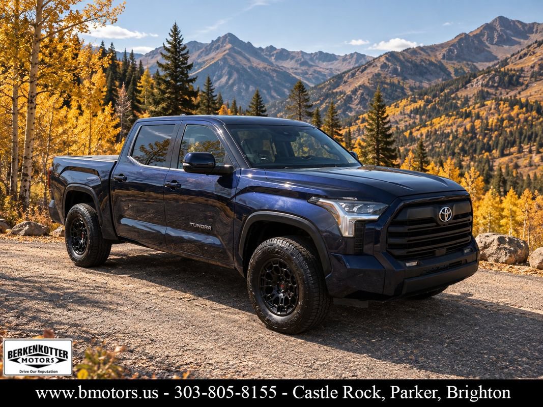 Used 2022 Toyota Tundra SR5 w/ Advanced Technology Package AWD/4WD image 1
