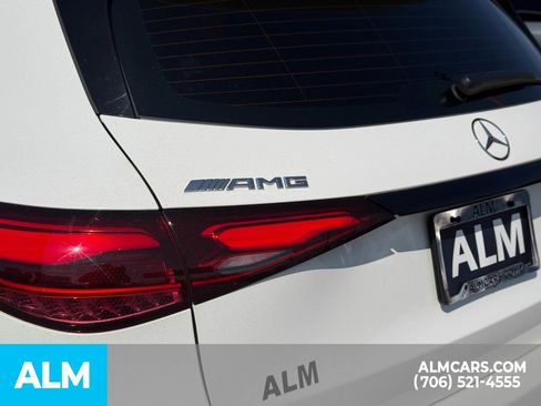 Used 2024 Mercedes-Benz GLC 43 AMG 4MATIC image 6