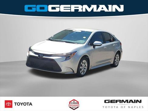 Certified 2024 Toyota Corolla LE FWD image 1