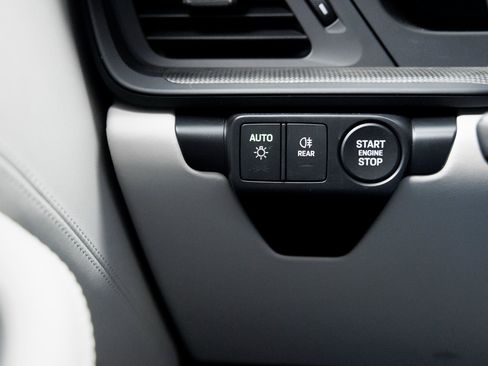 Certified 2026 Porsche 911 Targa 4 GTS image 18