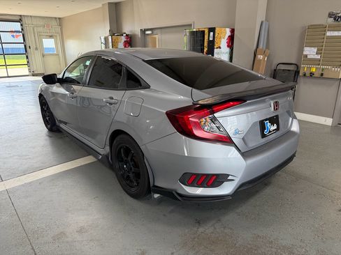 Used 2019 Honda Civic LX image 5
