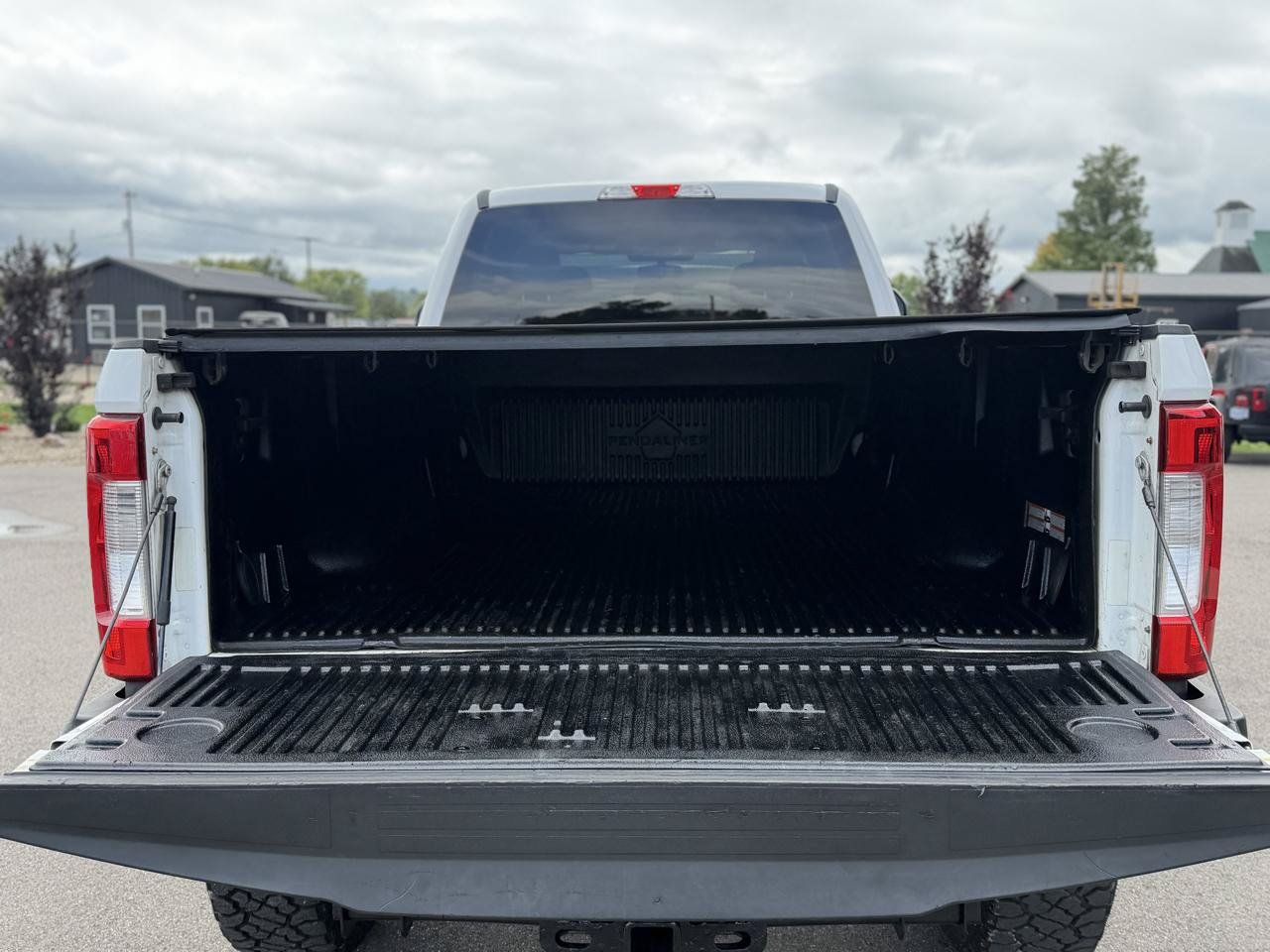 Used 2019 Ford F250 XLT AWD/4WD image 17