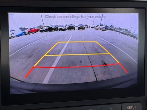 Used 2022 Hyundai Kona SE image 21