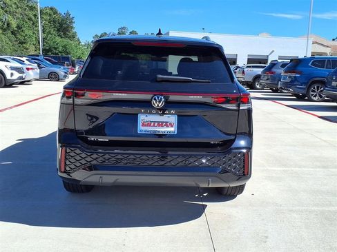 New 2026 Volkswagen Tiguan SEL R-Line AWD/4WD image 6
