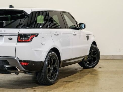 Used 2019 Land Rover Range Rover Sport HSE image 24