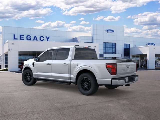 New 2026 Ford F150 XLT w/ XLT Black Appearance Package RWD image 4