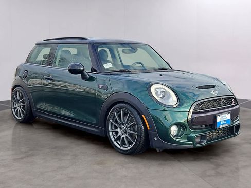 Used 2018 MINI Cooper S image 26