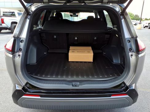 New 2026 Toyota RAV4 XSE AWD/4WD image 5