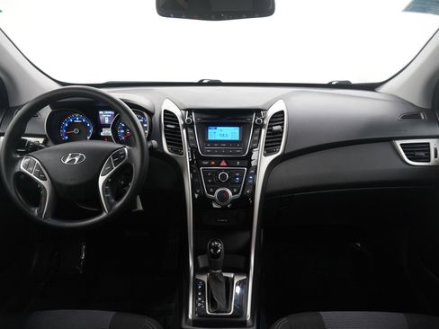 Used 2013 Hyundai Elantra GT image 13