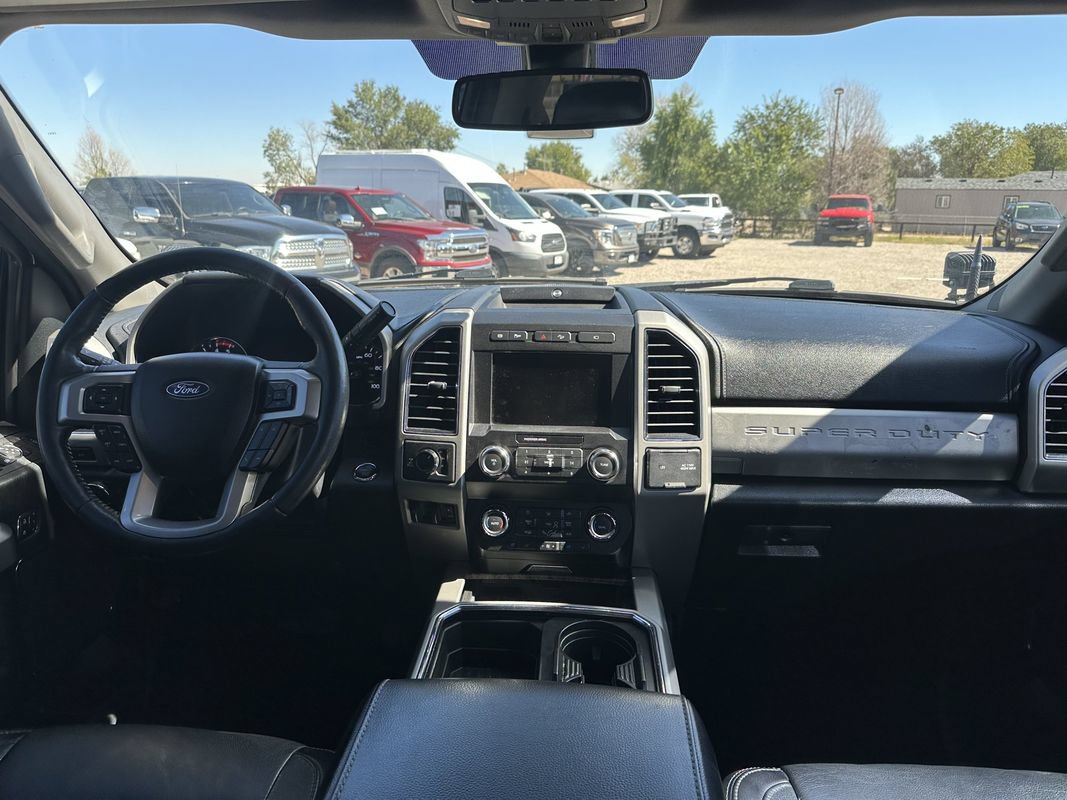 Used 2019 Ford F250 Lariat w/ Lariat Ultimate Package AWD/4WD image 26