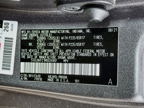 Used 2021 Toyota Sienna XLE w/ XLE Plus Package image 31